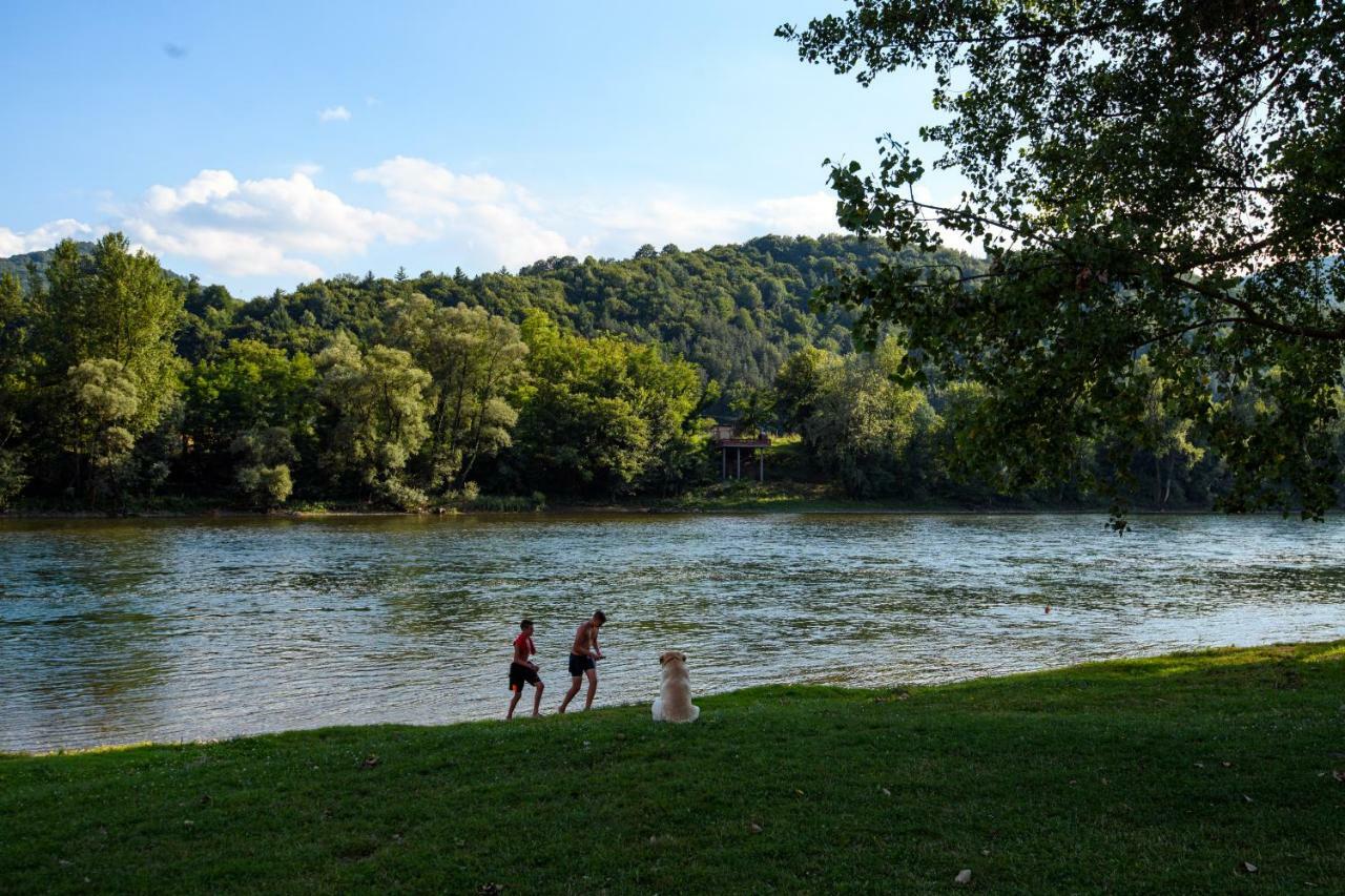 Holiday Home Drinsko Svitanje Gornja Tresnjica Esterno foto